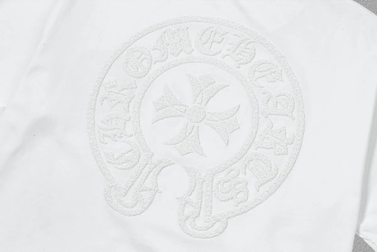 🅿️200 [CH Crow Heart] 2025FW short-sleeved T-shirt, hollow embroidery with arch bridge embroidery, high-end 26s double yarn 300g fabric, heavy fabric, custom stretcher rib, same vat and dye, complete three standards, same style for men and women, color: black, white, size: S M L XL 2XL